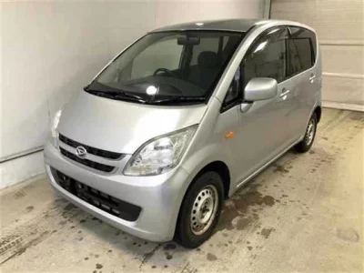 Daihatsu MOVE  с аукциона в Японии