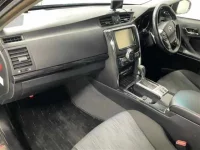 Toyota MARK X лот № 11053 оценка RA  с аукциона в Японии 2