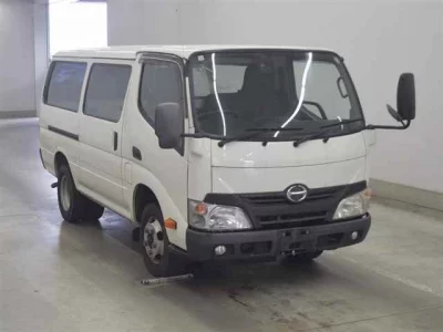 Hino DUTRO  с аукциона в Японии