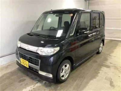 Daihatsu TANTO  с аукциона в Японии