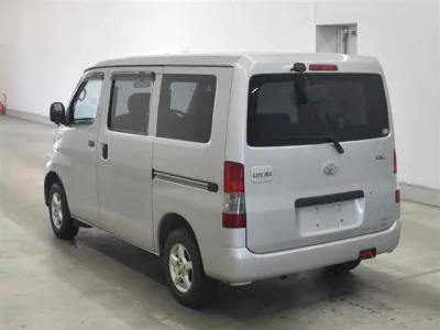 Toyota LITE ACE VAN  с аукциона в Японии