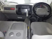 Toyota TOYOACE лот № 125 оценка 2  с аукциона в Японии 2