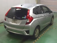 Honda FIT лот № 126 оценка 3  с аукциона в Японии 6