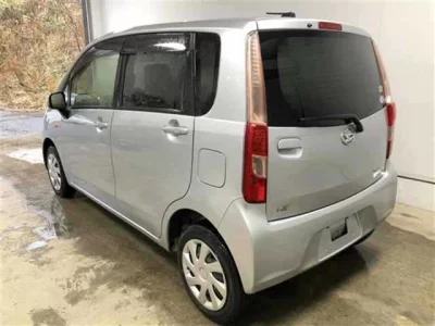 Daihatsu MOVE  с аукциона в Японии