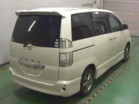 Toyota VOXY лот № 137 оценка 3.5  с аукциона в Японии 6