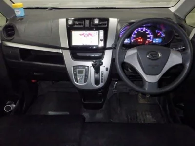 Daihatsu MOVE  с аукциона в Японии