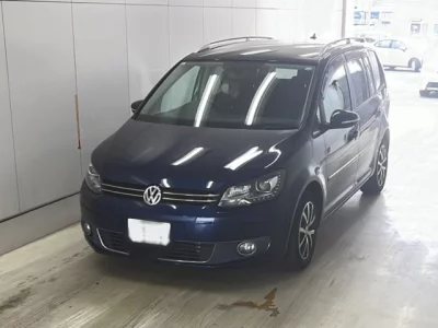 Volkswagen GOLF TOURAN
