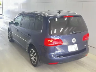 Volkswagen GOLF TOURAN