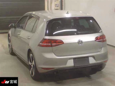 Volkswagen GOLF  с аукциона в Японии