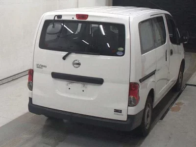 Nissan NV200  с аукциона в Японии