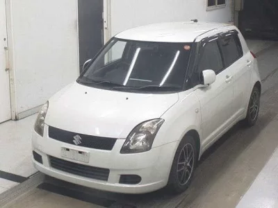 Suzuki SWIFT  с аукциона в Японии