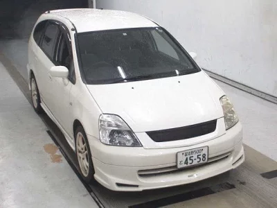 Honda STREAM  с аукциона в Японии