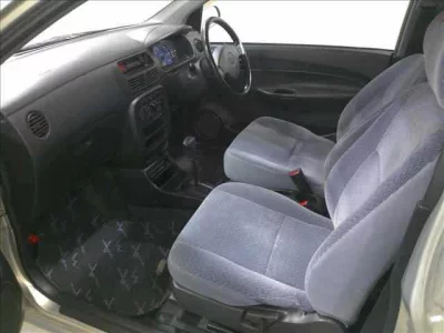 Daihatsu MIRA  с аукциона в Японии