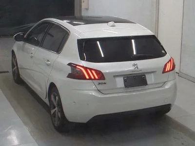 Peugeot 308  с аукциона в Японии
