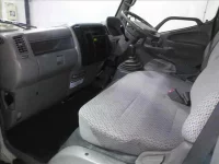 Toyota DYNA лот № 9005 оценка R  с аукциона в Японии 2