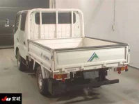 Toyota DYNA лот № 9005 оценка R  с аукциона в Японии 1