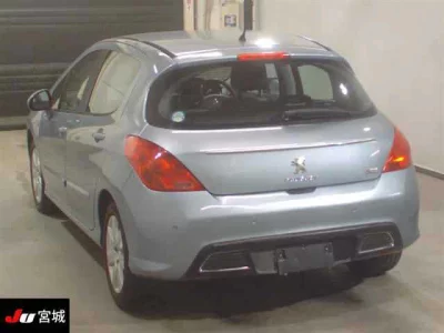 Peugeot 308  с аукциона в Японии