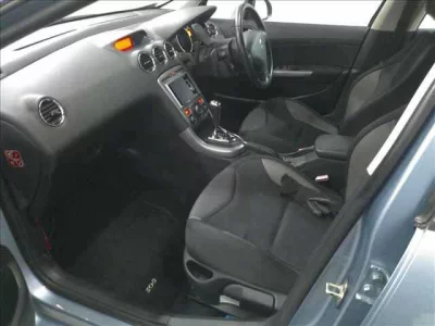 Peugeot 308  с аукциона в Японии