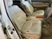 Toyota HARRIER лот № 70102 оценка 3.5  с аукциона в Японии 6