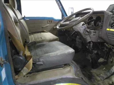 Mazda TITAN  с аукциона в Японии