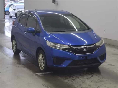 Honda FIT  с аукциона в Японии