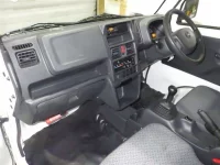 Nissan CLIPPER TRUCK лот № 1113 оценка R  с аукциона в Японии 2