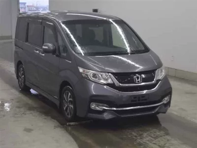 Honda STEP WAGON  с аукциона в Японии