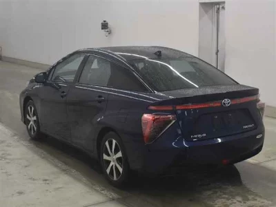 Toyota MIRAI  с аукциона в Японии