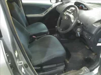 Toyota VITZ лот № 4244 оценка 3  с аукциона в Японии 3