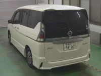 Nissan SERENA лот № 3009 оценка 4  с аукциона в Японии 1