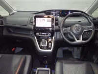 Nissan SERENA лот № 3009 оценка 4  с аукциона в Японии 2