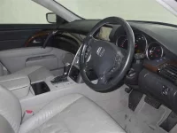 Honda LEGEND лот № 255 оценка 3.5  с аукциона в Японии 2