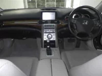 Honda LEGEND лот № 255 оценка 3.5  с аукциона в Японии 5