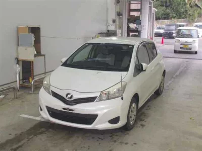 Toyota VITZ  с аукциона в Японии