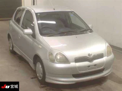 Toyota VITZ  с аукциона в Японии