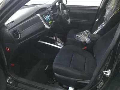 Toyota COROLLA FIELDER  с аукциона в Японии