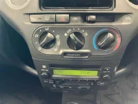 Toyota VITZ лот № 10081 оценка 4  с аукциона в Японии 5