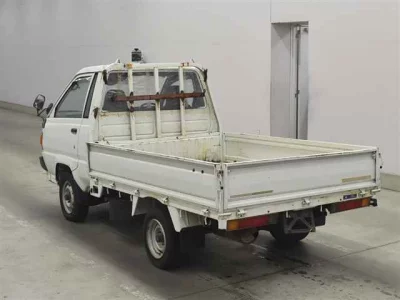 Toyota LITE ACE TRUCK  с аукциона в Японии