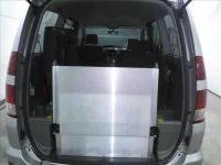 Toyota NOAH лот № 4377 оценка 3.5  с аукциона в Японии 5