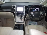 Toyota ALPHARD лот № 3531 оценка 3.5  с аукциона в Японии 2