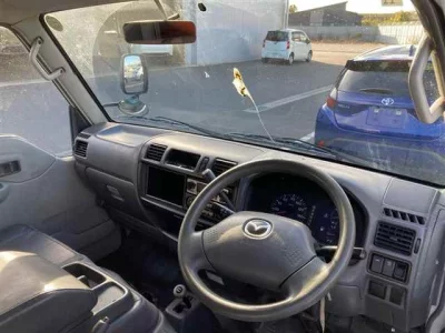 Mazda BONGO BRAWNY VAN