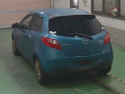 Mazda DEMIO