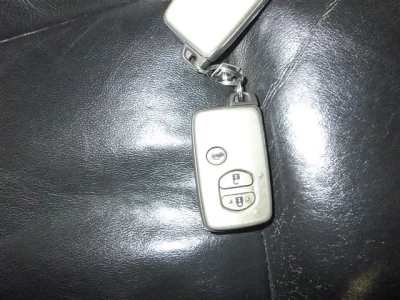 Toyota CROWN  с аукциона в Японии