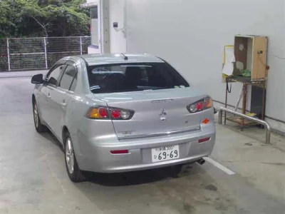 Mitsubishi GALANT FORTIS  с аукциона в Японии