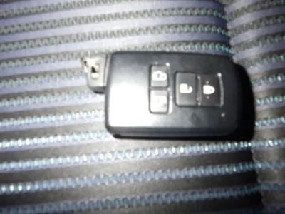 Toyota VOXY  с аукциона в Японии