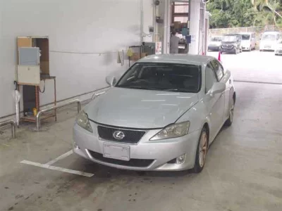 Lexus IS  с аукциона в Японии