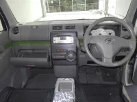 Toyota PIXIS SPACE лот № 1044 оценка 3.5  с аукциона в Японии 5