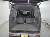 Daihatsu Atrai Wagon лот № 1048 оценка 3  с аукциона в Японии 6