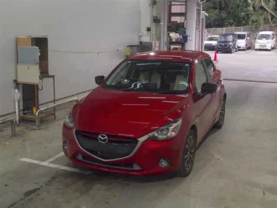 Mazda DEMIO  с аукциона в Японии