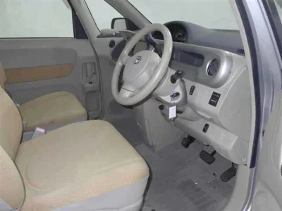 Toyota PORTE  с аукциона в Японии